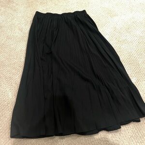 Black pleated midi skirt